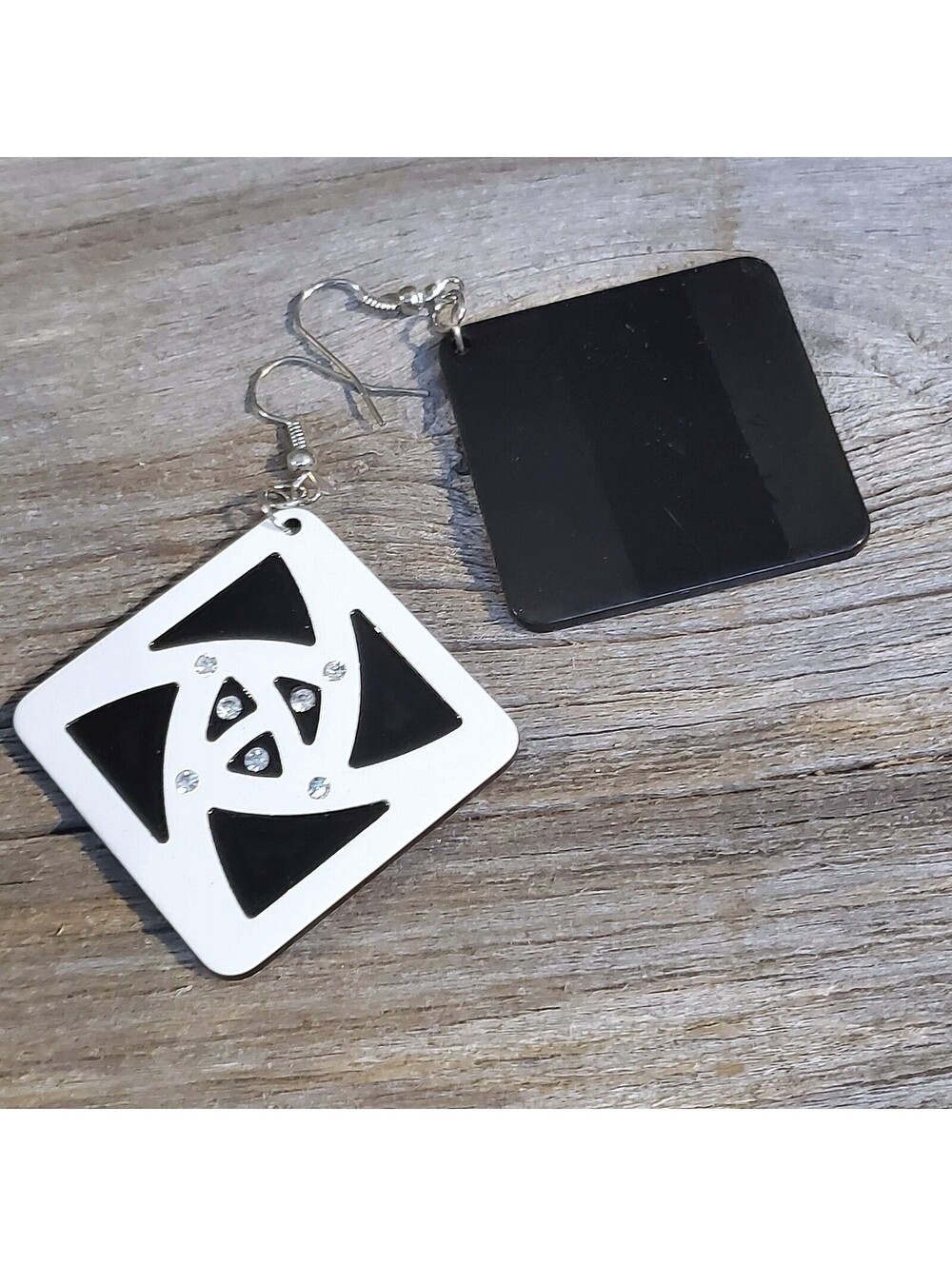 Vintage Y2K White Black Lucite Austrian Crystal Large Diamond Rhombus Earrings - Picture 3 of 10